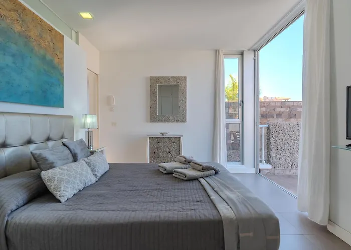 Playa Del Duque, By Paramount Holidays Villa Costa Adeje (Tenerife)