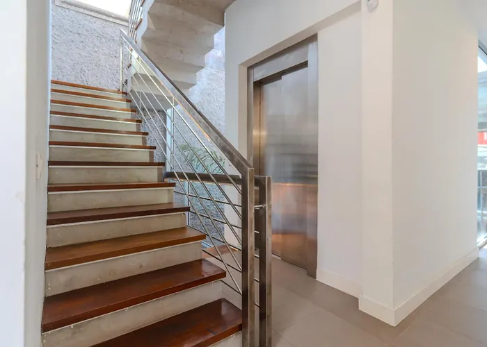 Villa Playa Del Duque, By Paramount Holidays Costa Adeje (Tenerife)