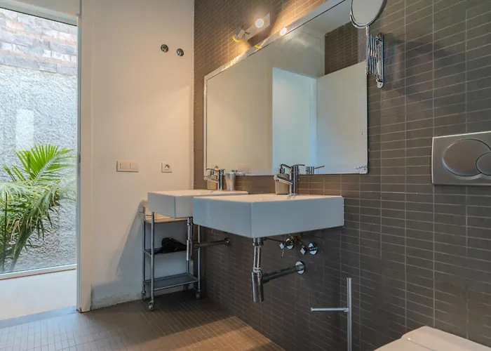 Playa Del Duque, By Paramount Holidays * Costa Adeje (Tenerife)