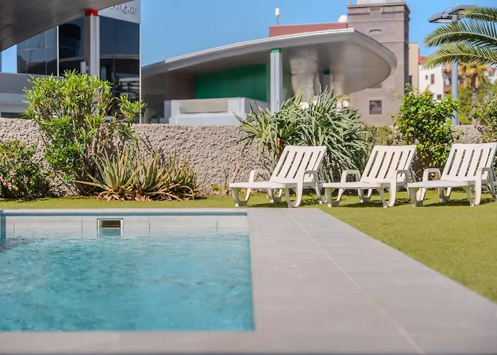 Playa Del Duque, By Paramount Holidays 아데제