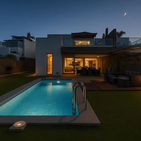 Villa Playa Del Duque, By Paramount Holidays Costa Adeje (Tenerife)