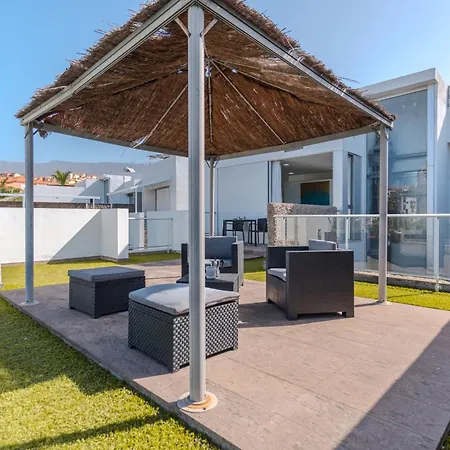 Playa Del Duque, By Paramount Holidays Villa Costa Adeje (Tenerife)