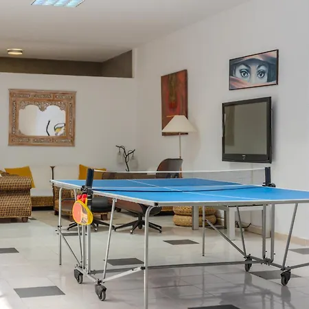 Playa Del Duque, By Paramount Holidays Villa *