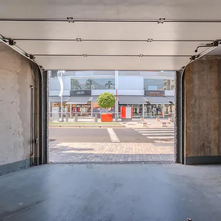 Villa Playa Del Duque, By Paramount Holidays Costa Adeje (Tenerife)