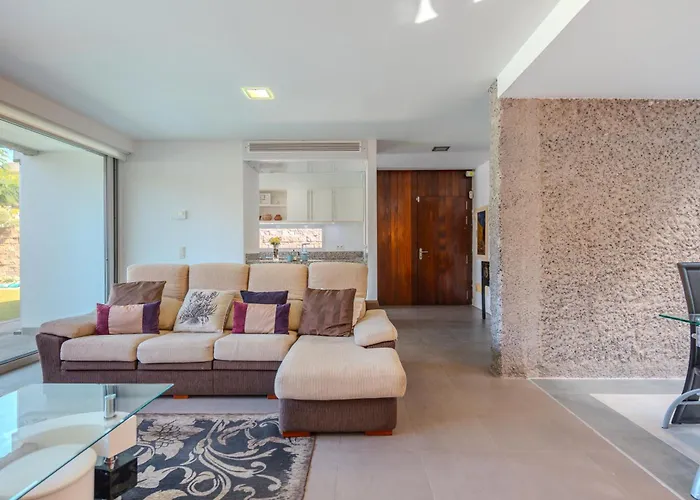 Playa Del Duque, By Paramount Holidays Villa *